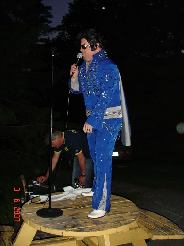Elvis rockar loss,Joe mix(tr)ar Ã…-boda 
Nyckelord: Ã¥rstrÃ¤ff2007