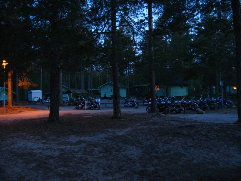 By night 
Nyckelord: Ã¥rstrÃ¤ff2008