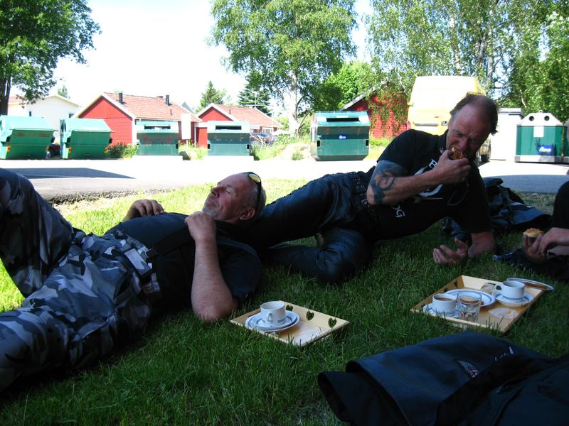 Kent somnar nÃ¤stan 
Nyckelord: Ã¥rstrÃ¤ff2008