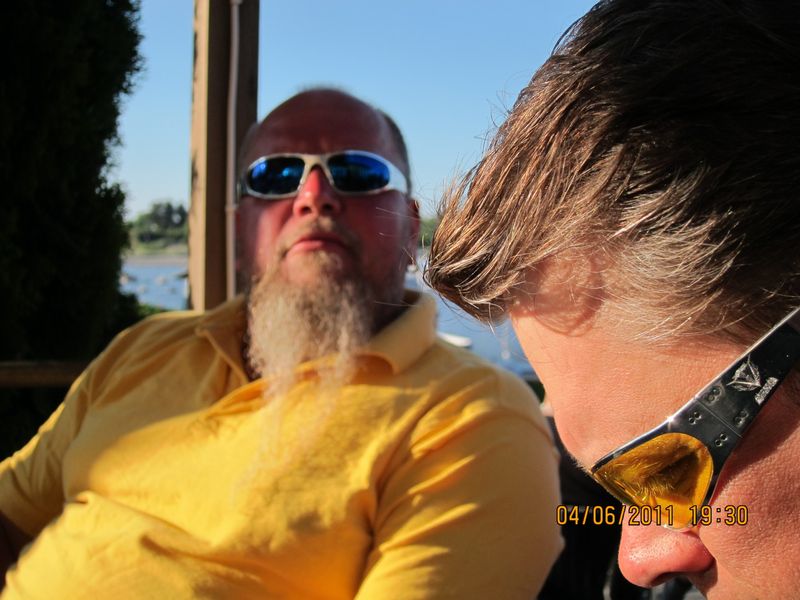 FrÃ¥n: 	birdie 	(ons 14 sep 2011 08.26.18)
Coola VTX-brillor!
Nyckelord: Ã¥rstrÃ¤ff2011