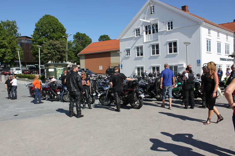 LÃ¶rdagskorgegen - TÃ¸nsberg Brygge
Nyckelord: Ã¥rstrÃ¤ff2011