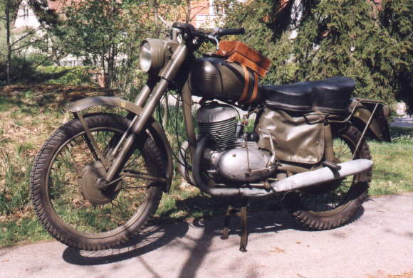 mc257_1.jpg