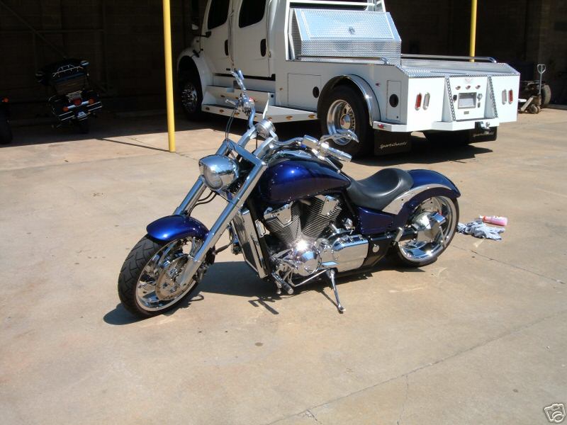 BikerBoys_bl_9.jpg