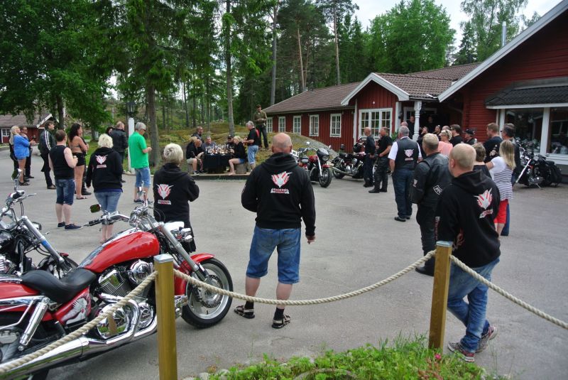 VTX-14/MC
Nyckelord: Ã¥rstrÃ¤ff2014