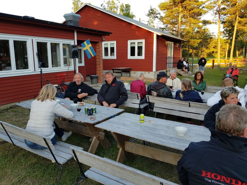 Mingel 1
Nyckelord: Ã¥rstrÃ¤ff2018