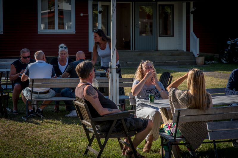 Klesells tungt editerade bilder frÃ¥n Ã¥rstrÃ¤ffen :)
Klesells tungt editerade bilder frÃ¥n Ã¥rstrÃ¤ffen :)
Nyckelord: Ã¥rstrÃ¤ff2018